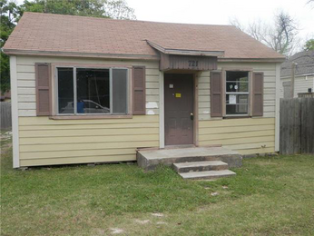 721 Neyland St