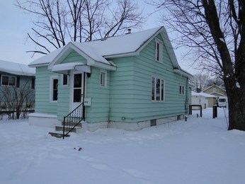2012 Charles St
