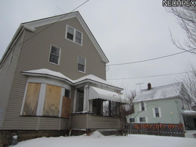 175 Russell Ave