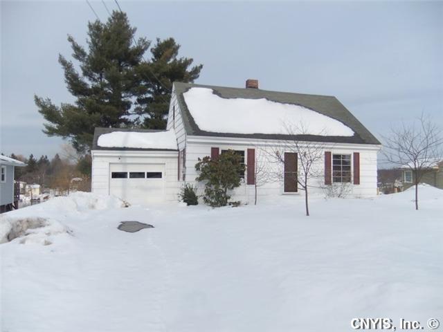 681 Forest Ave