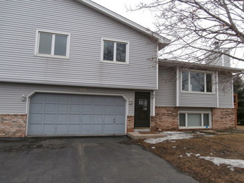 15730 Maple Islan