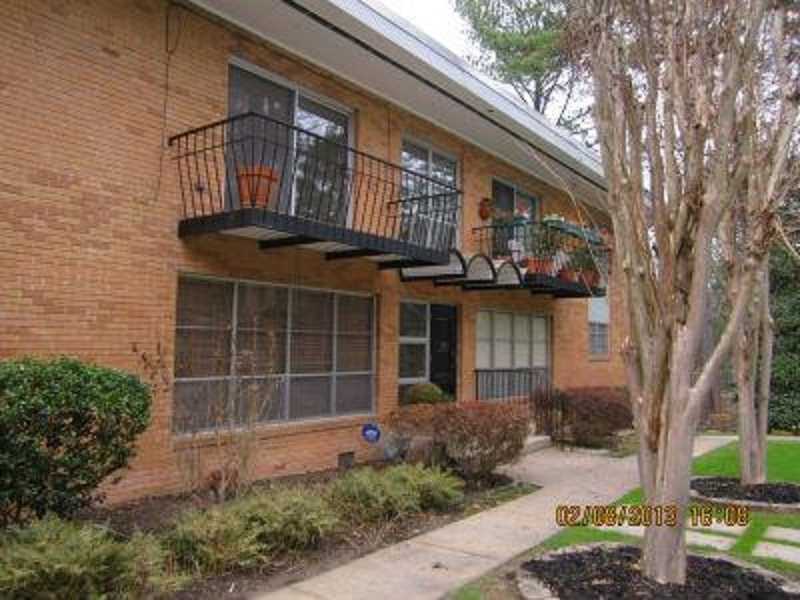 1231 Woodland Ave Ne Apt 4