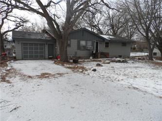9233 Hwy 101 W