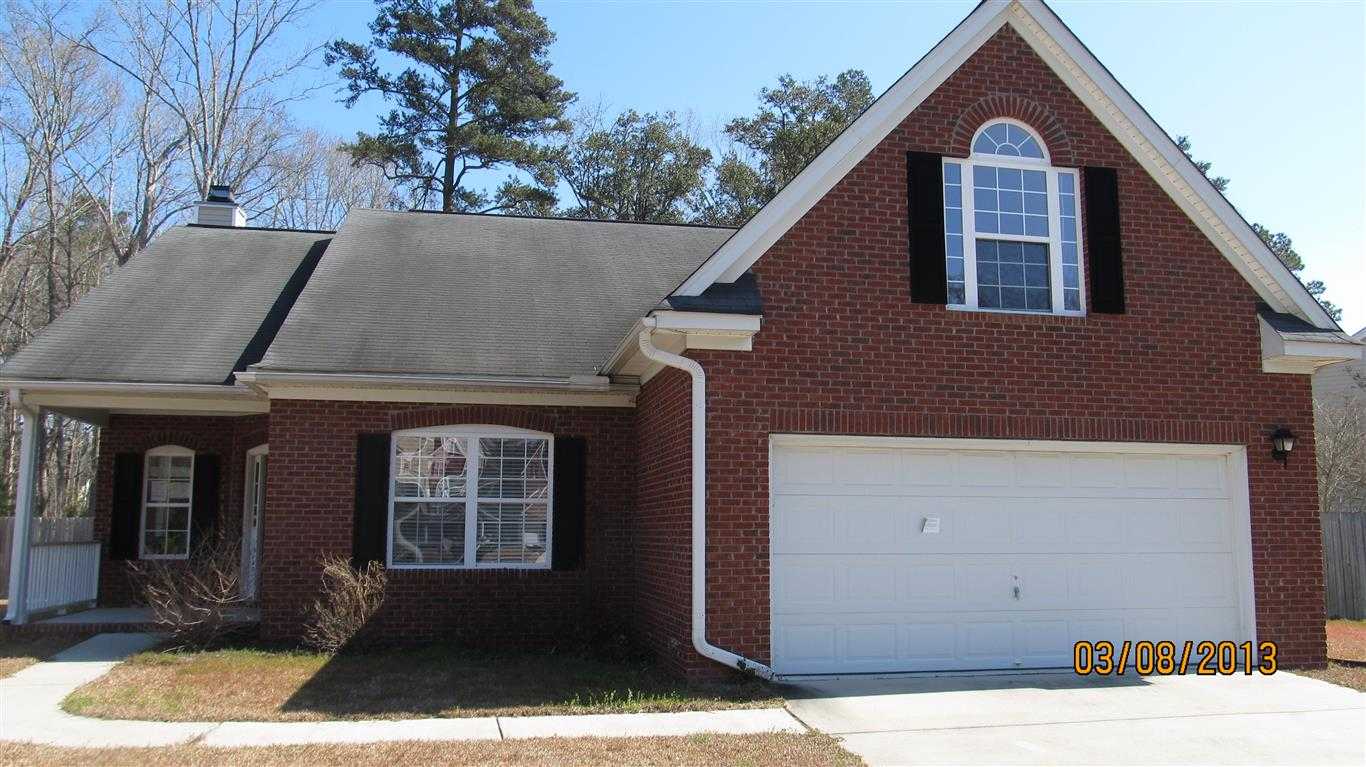 123 Oakbluff Rd