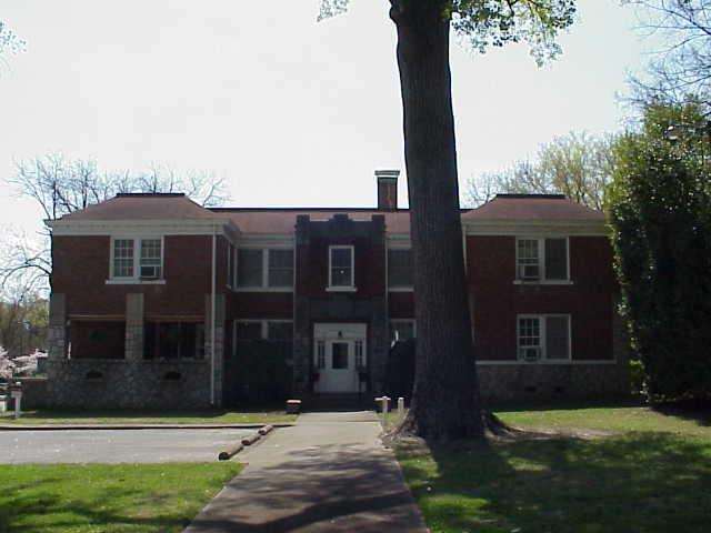 519 E Main St Apt 11