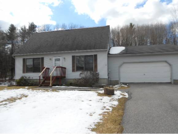 30 Quarry Ln