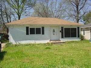 1169 Dudley Ln