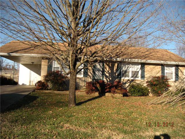 312 Woodlawn Dr