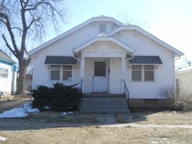 216 N Pioneer Ave