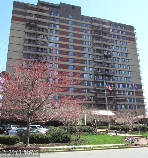 801 N Pitt St Apt 803
