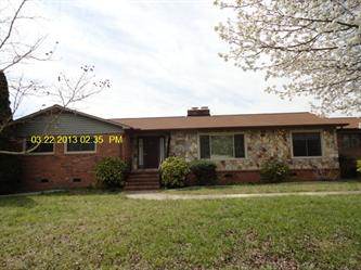 606 Springfield Dr