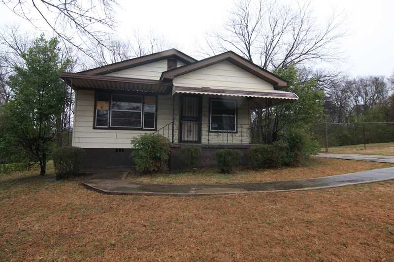 2324 Treadwell Rd