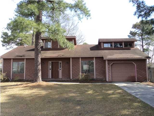 310 Indian Dr