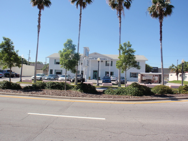 5354 Main ST
