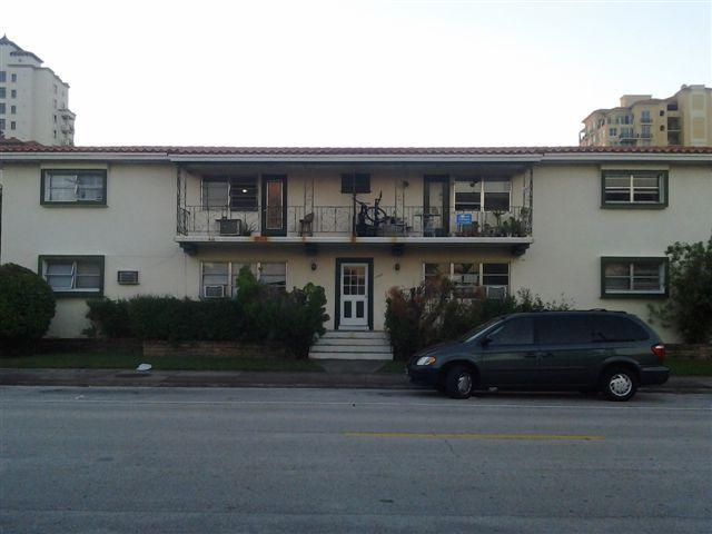 1700 GALIANO ST # 4