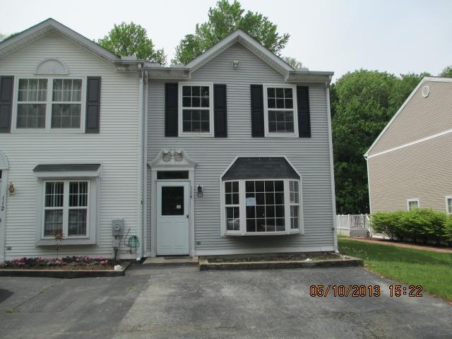 114 Creekside Ct