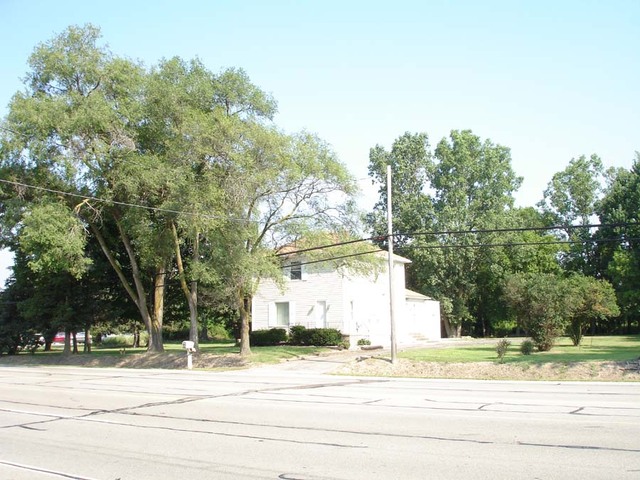 6027 E. Saginaw Hwy
