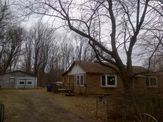 5275 Lake Grove Dr