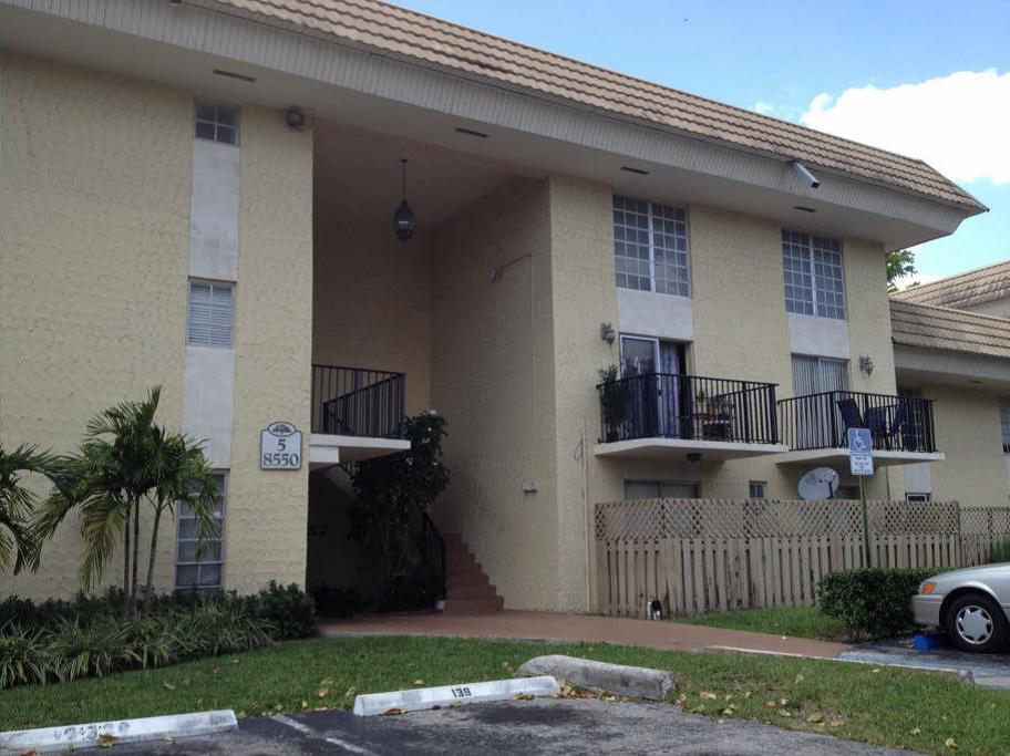 8650 SW 109th Ave Apt 3-212