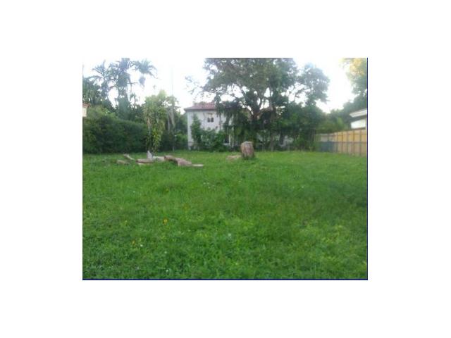 545 NE 55 ST