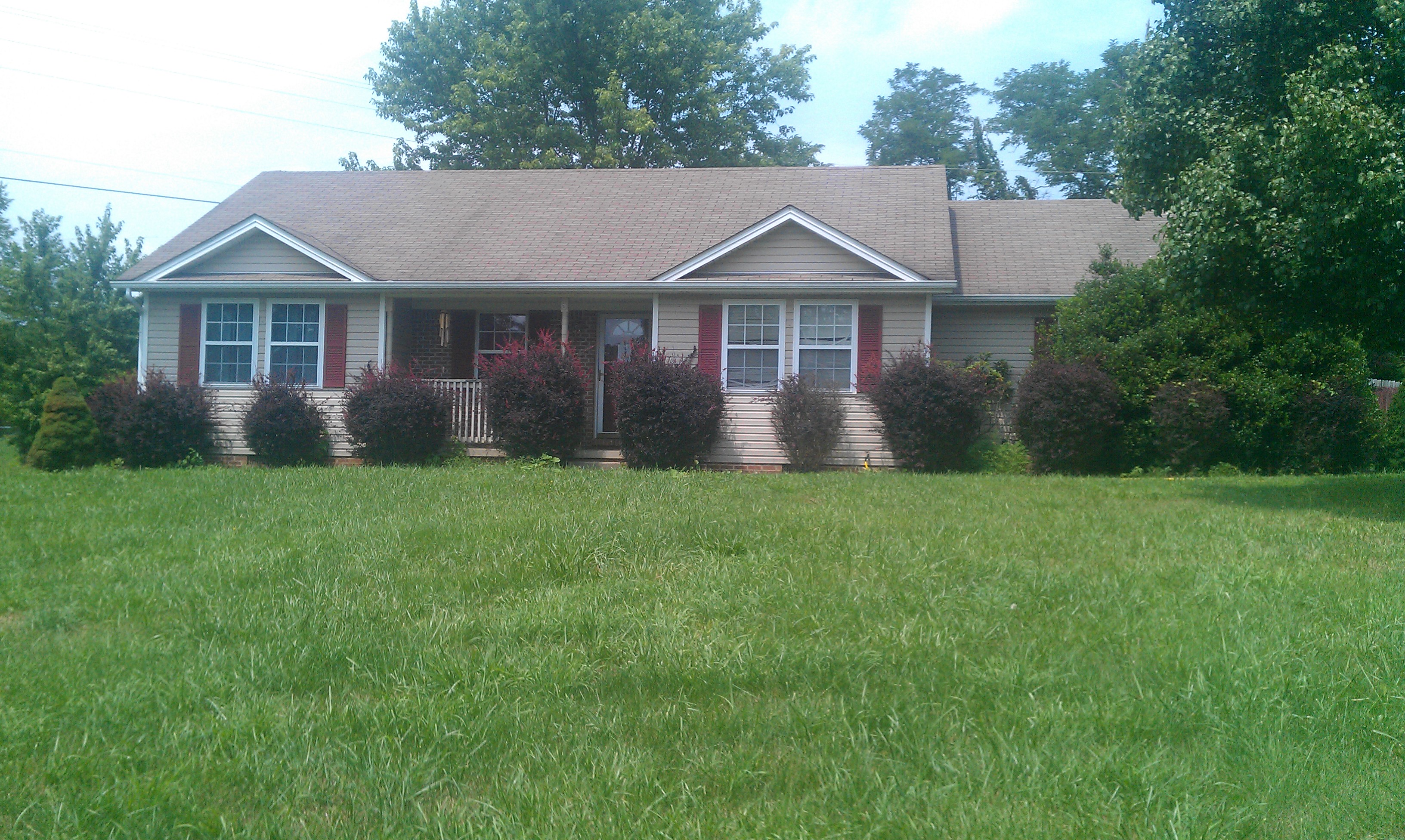 109 WOODS POINTE DRIVE