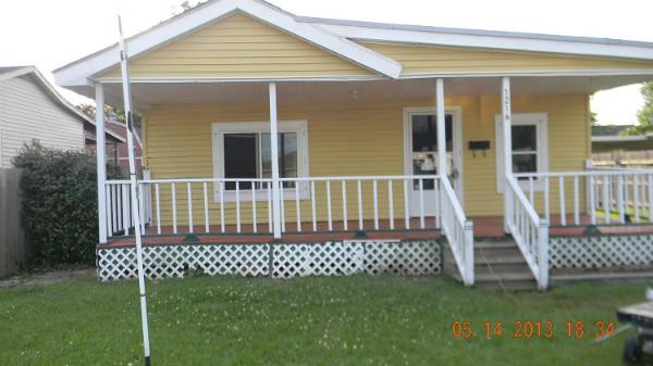 1216 Central Ave