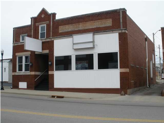 112 S MAIN ST