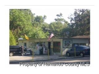 204 East Ave Ave