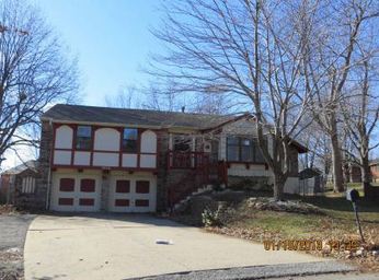 3016 NW Bristol Ct