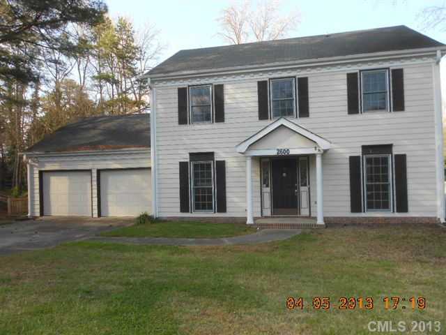2600 Briar Ridge Dr