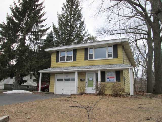 16 Carol Ann Dr