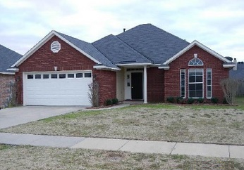 5560 Meadowsweet Cir