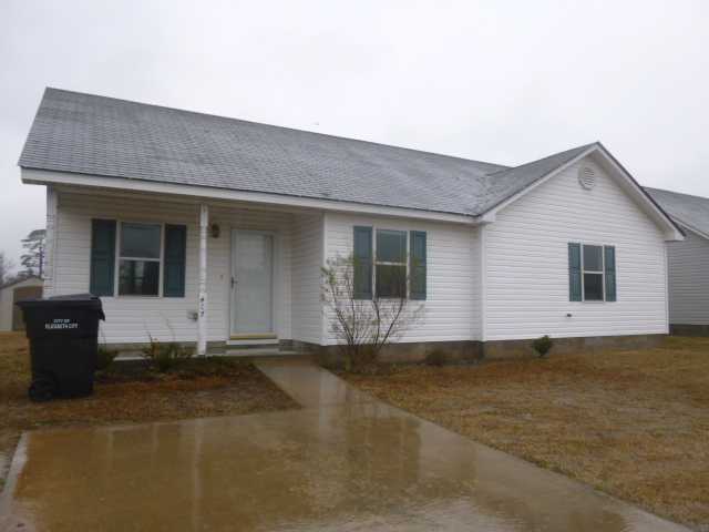 407 Kristin St