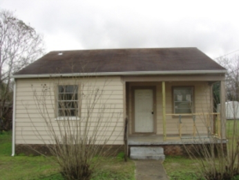 305 N George Ave