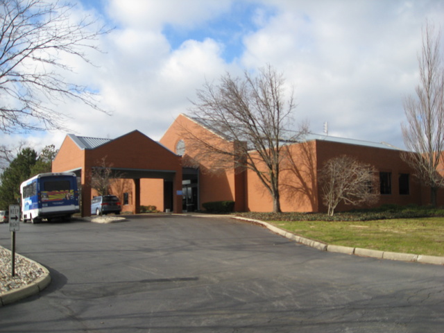 2622 Lake Ave