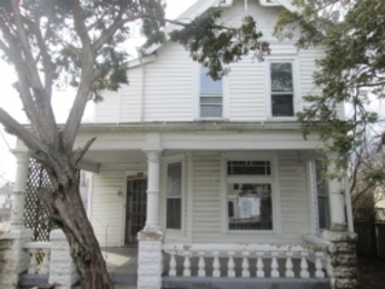 149 N Cedar St