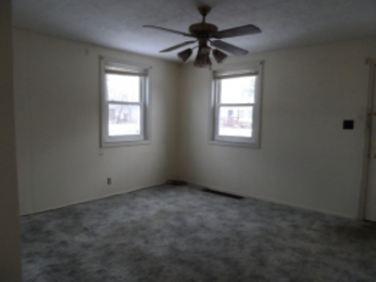 1515 Oakwood Ave