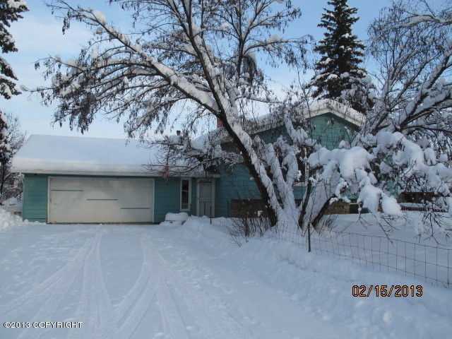 1558 Bridgewater Dr