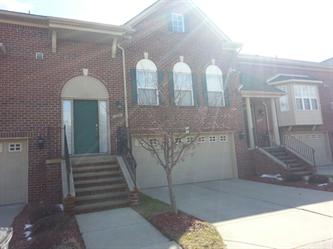 13199 Golf Pointe Dr #22