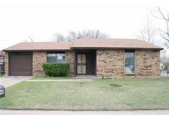 2400 Chadwick Dr