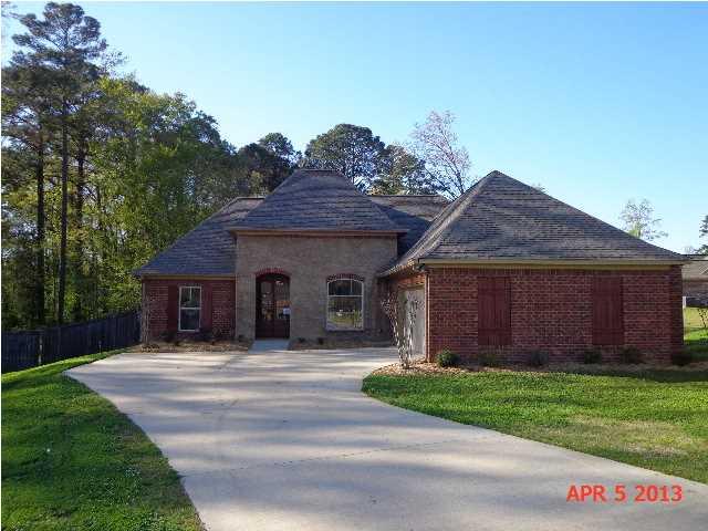 109 Bainbridge Bnd
