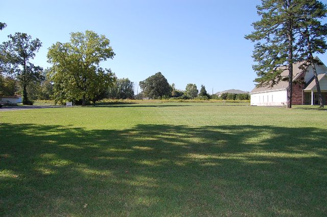 7608 Shallowford Rd.