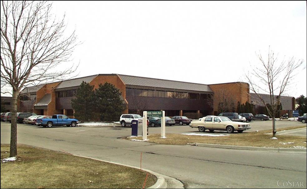 2000 Oakley Park