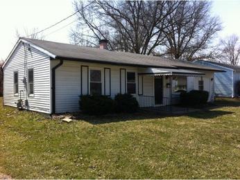 3075 Laverne Dr