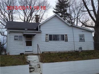 324 Morehead St