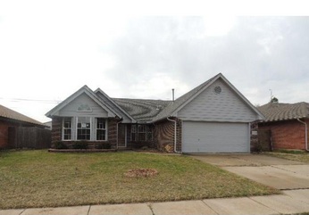 1308 Newbury Dr