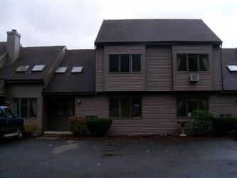 6 Twin Oaks