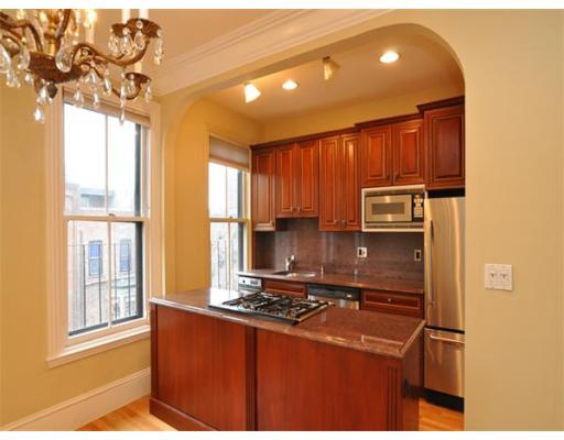 Pembroke St #2
