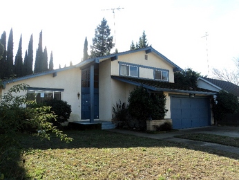 122 Lido Circle