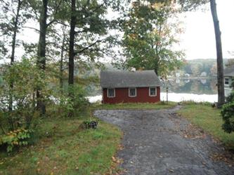 144 Lake Washington Dr